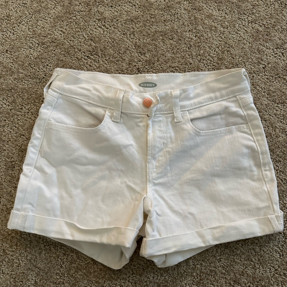 white jean shorts